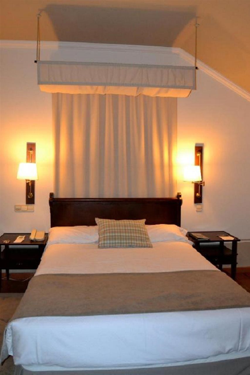 Parador De Лерма Екстериор снимка